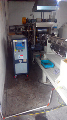 PVC片材挤出模温机